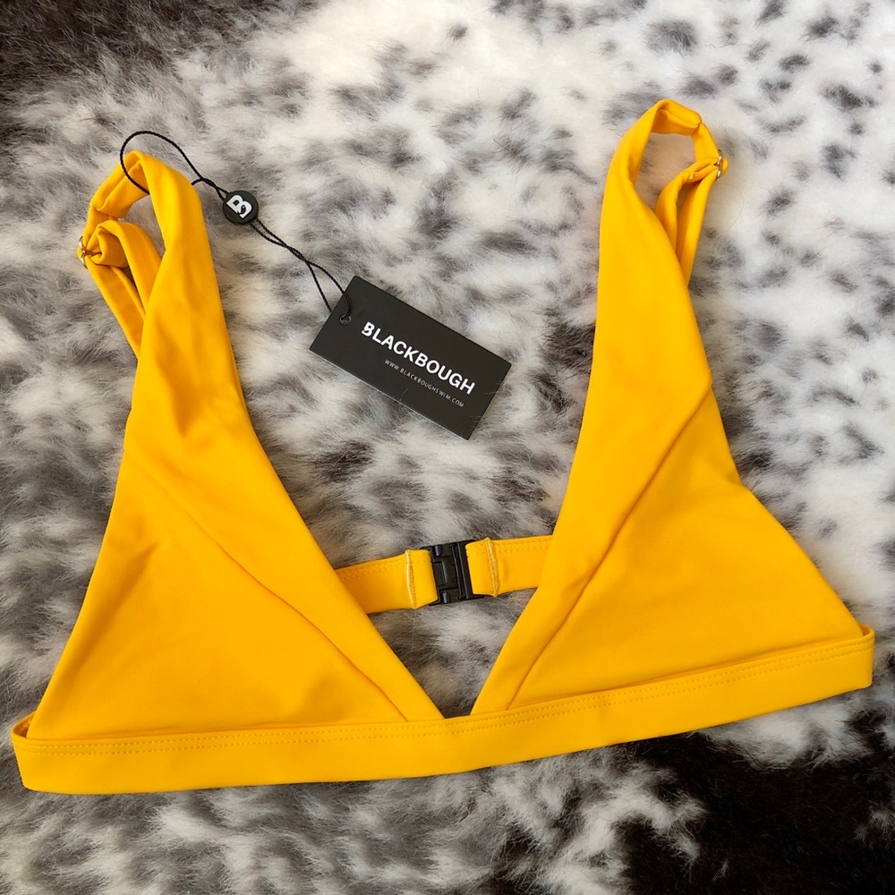 NWT Blackbough Scarlet Top